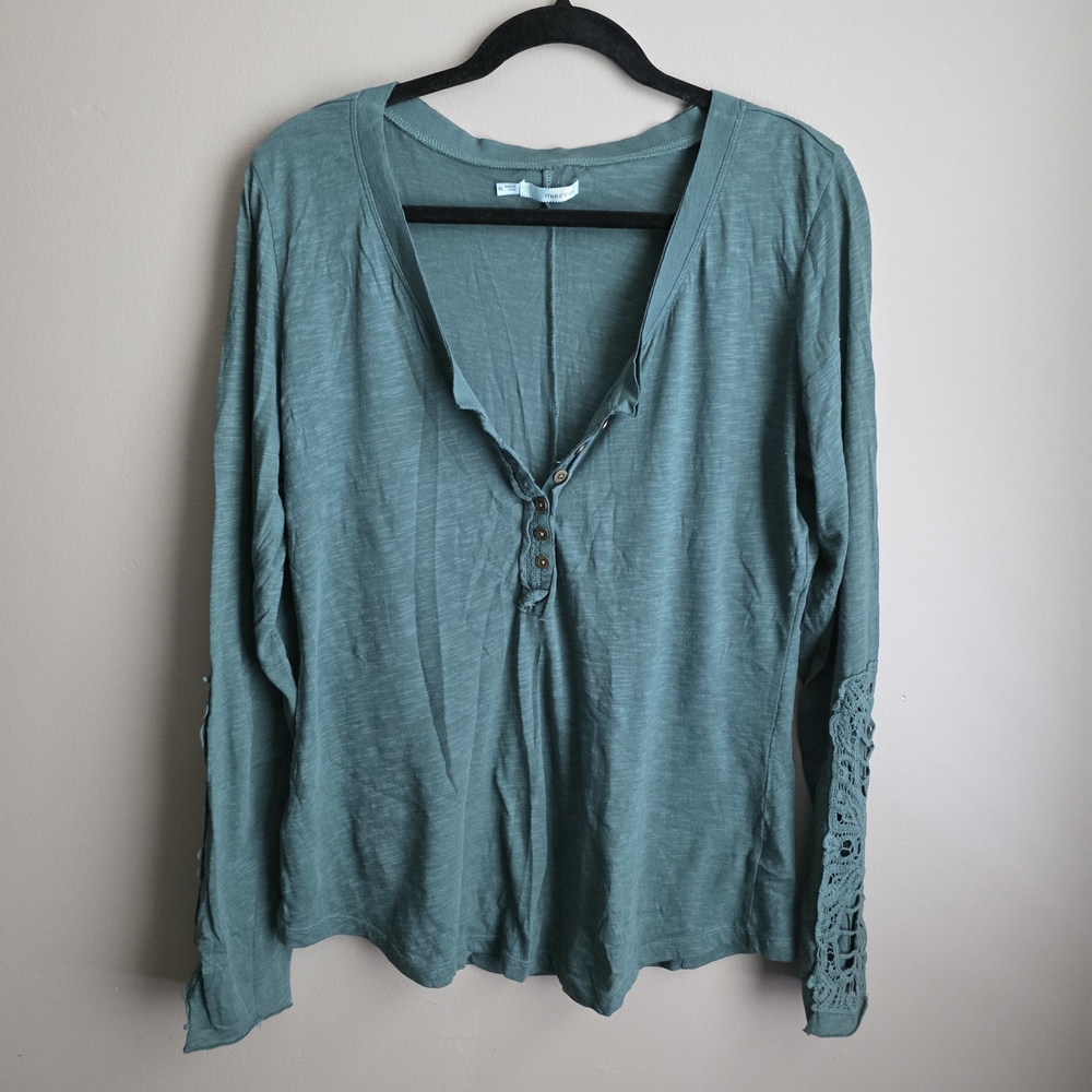 Maurices Green Long Sleeve Henley With Embroidered Lace Sleeve Details Size XL